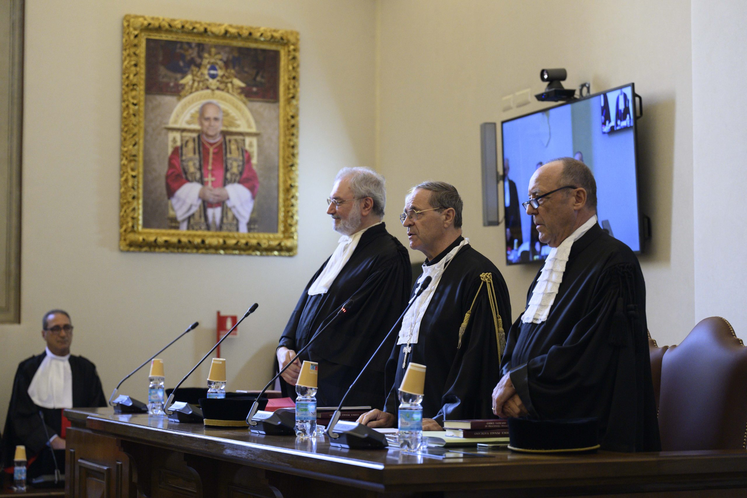 The Vatican&rsquo;s &lsquo;trial of the century&rsquo; dramatically re-opens